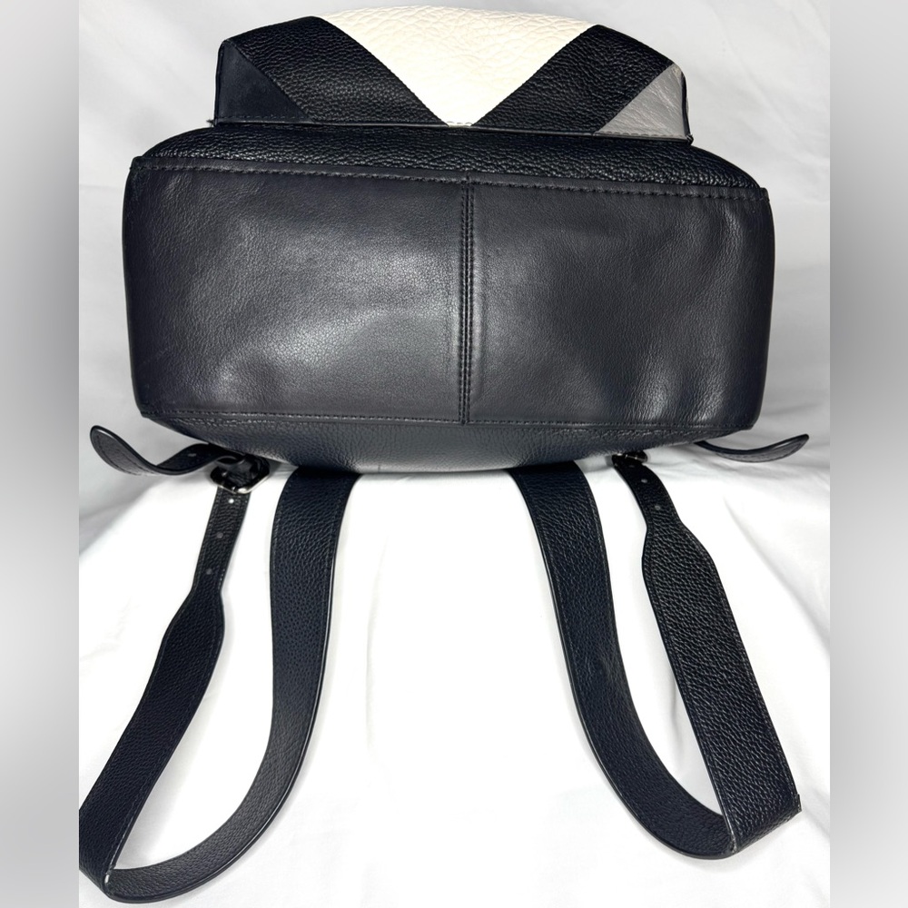 COACH Rucksack Leather Backpack - Picture 6 of 16